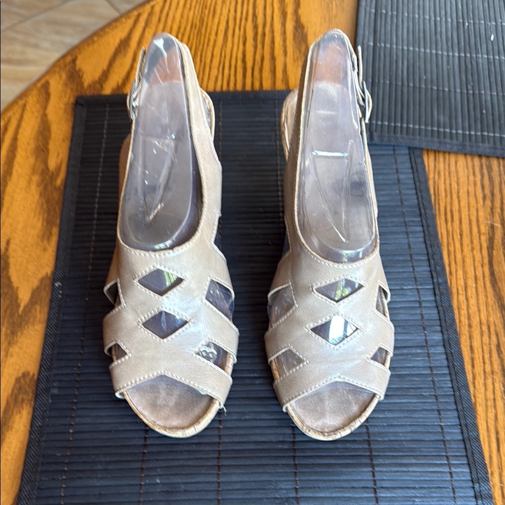 AEROSOLES Tan Comfort Sandals with Woven Straps
